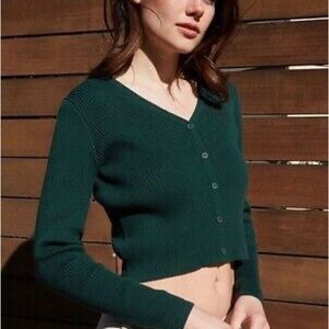 Brandy Melville Green Shannon Cardigan Cropped